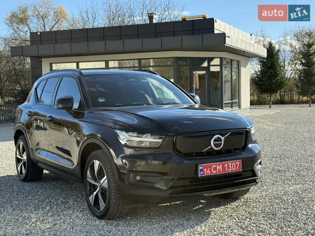 Черный Вольво XC40, объемом двигателя 0 л и пробегом 140 тыс. км за 24300 $, фото 71 на Automoto.ua