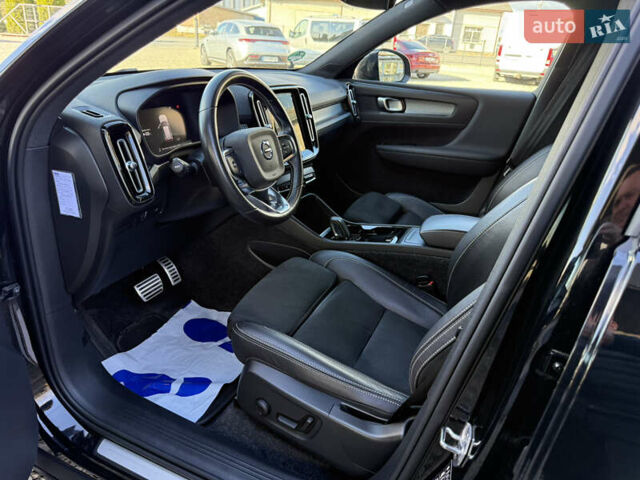 Черный Вольво XC40, объемом двигателя 0 л и пробегом 140 тыс. км за 24300 $, фото 43 на Automoto.ua