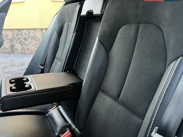Черный Вольво XC40, объемом двигателя 0 л и пробегом 99 тыс. км за 25950 $, фото 92 на Automoto.ua