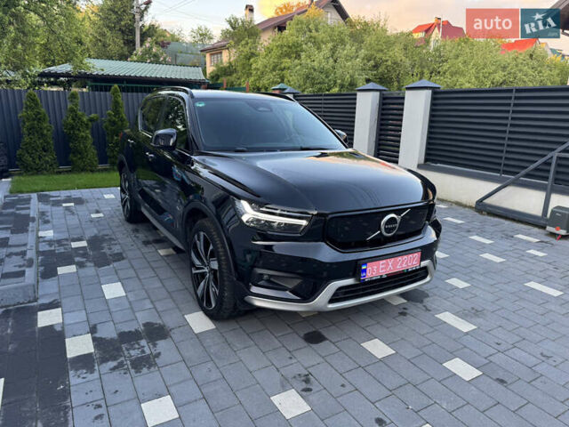 Черный Вольво XC40, объемом двигателя 0 л и пробегом 73 тыс. км за 26500 $, фото 3 на Automoto.ua