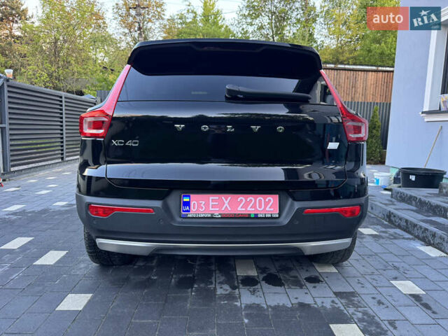 Черный Вольво XC40, объемом двигателя 0 л и пробегом 73 тыс. км за 26500 $, фото 26 на Automoto.ua