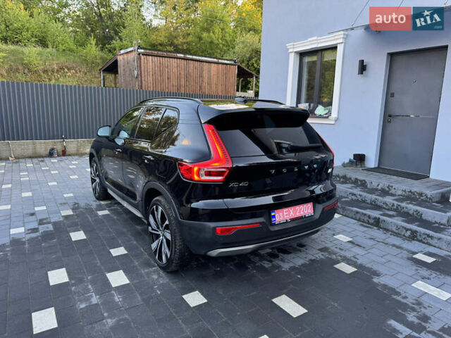 Черный Вольво XC40, объемом двигателя 0 л и пробегом 73 тыс. км за 26500 $, фото 11 на Automoto.ua