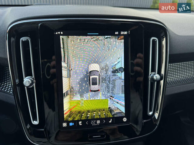 Черный Вольво XC40, объемом двигателя 0 л и пробегом 73 тыс. км за 26500 $, фото 49 на Automoto.ua