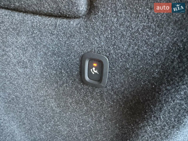 Черный Вольво XC40, объемом двигателя 0 л и пробегом 73 тыс. км за 26500 $, фото 69 на Automoto.ua