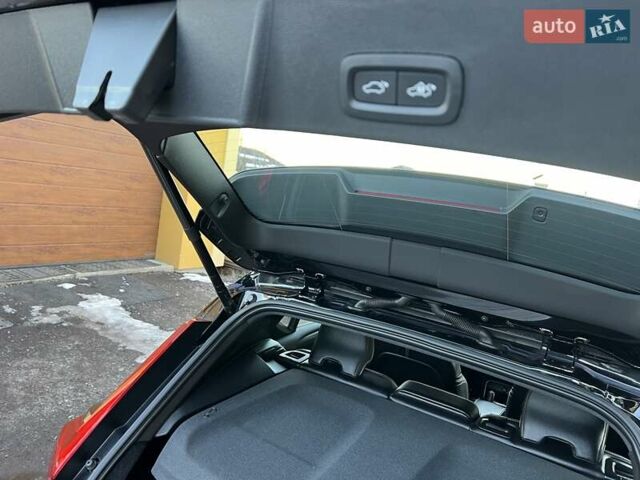 Черный Вольво XC40, объемом двигателя 0 л и пробегом 99 тыс. км за 25950 $, фото 115 на Automoto.ua