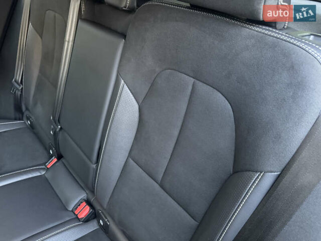 Черный Вольво XC40, объемом двигателя 0 л и пробегом 73 тыс. км за 26500 $, фото 62 на Automoto.ua