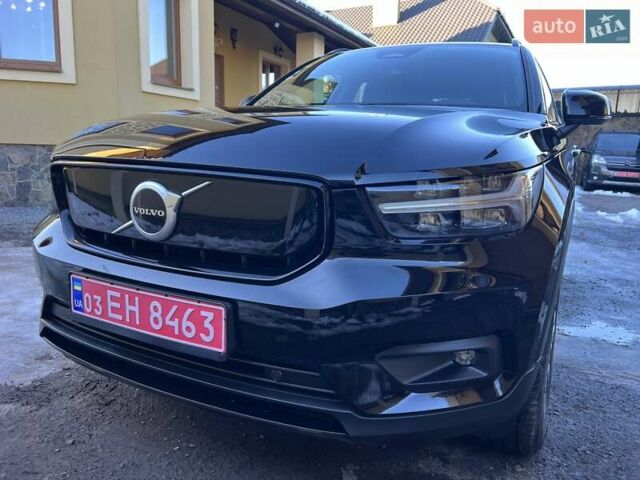 Черный Вольво XC40, объемом двигателя 0 л и пробегом 99 тыс. км за 25950 $, фото 12 на Automoto.ua