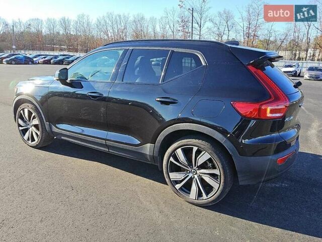 Черный Вольво XC40, объемом двигателя 0 л и пробегом 53 тыс. км за 8200 $, фото 1 на Automoto.ua
