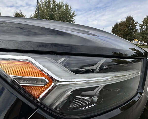 Чорний Вольво XC40, об'ємом двигуна 1.97 л та пробігом 42 тис. км за 27300 $, фото 8 на Automoto.ua