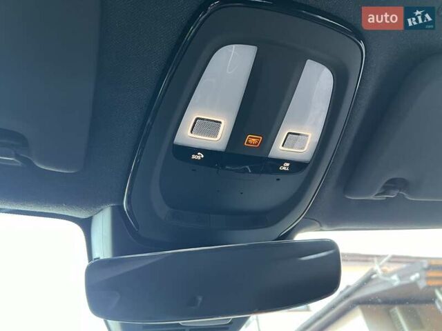 Черный Вольво XC40, объемом двигателя 0 л и пробегом 99 тыс. км за 25950 $, фото 79 на Automoto.ua