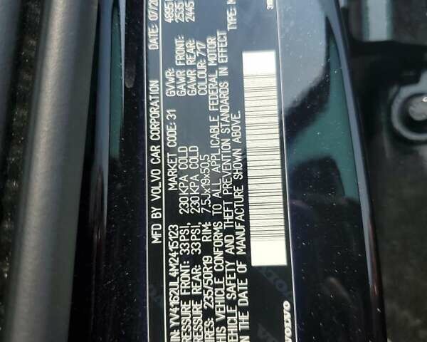 Чорний Вольво XC40, об'ємом двигуна 1.97 л та пробігом 117 тис. км за 7900 $, фото 12 на Automoto.ua