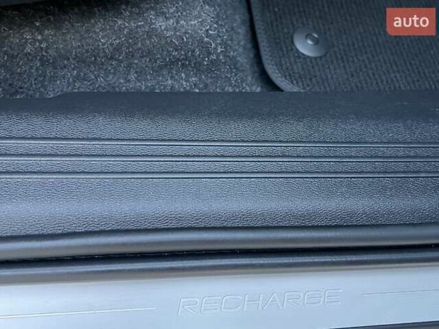Черный Вольво XC40, объемом двигателя 0 л и пробегом 99 тыс. км за 25950 $, фото 121 на Automoto.ua