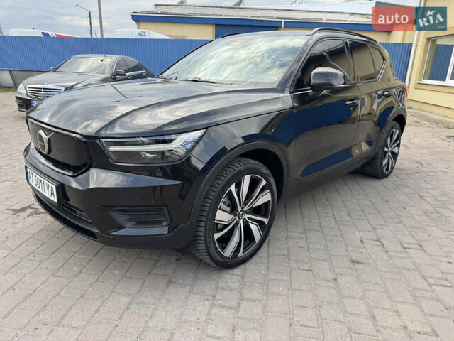 Черный Вольво XC40, объемом двигателя 0 л и пробегом 162 тыс. км за 25300 $, фото 1 на Automoto.ua