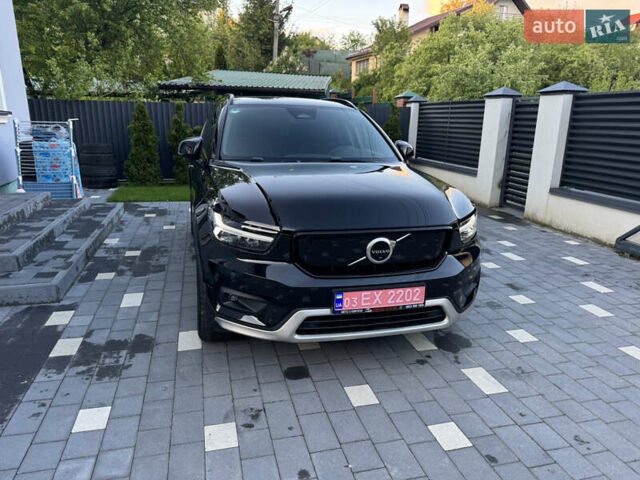 Черный Вольво XC40, объемом двигателя 0 л и пробегом 73 тыс. км за 26500 $, фото 2 на Automoto.ua