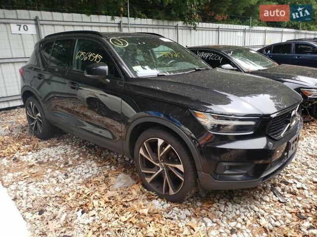 Черный Вольво XC40, объемом двигателя 1.97 л и пробегом 96 тыс. км за 9400 $, фото 3 на Automoto.ua