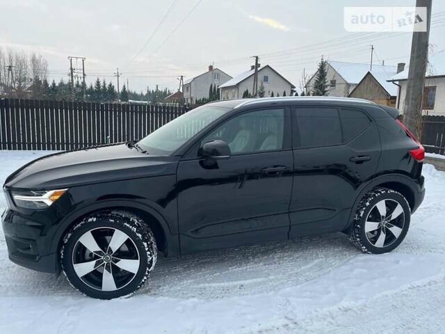 Чорний Вольво XC40, об'ємом двигуна 2 л та пробігом 60 тис. км за 26700 $, фото 11 на Automoto.ua