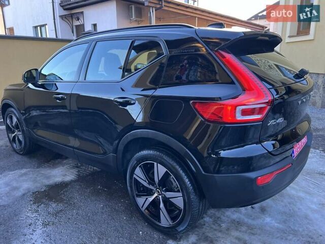 Черный Вольво XC40, объемом двигателя 0 л и пробегом 99 тыс. км за 25950 $, фото 5 на Automoto.ua