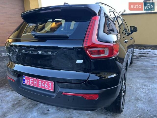 Черный Вольво XC40, объемом двигателя 0 л и пробегом 99 тыс. км за 25950 $, фото 8 на Automoto.ua