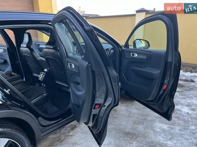 Черный Вольво XC40, объемом двигателя 0 л и пробегом 99 тыс. км за 25950 $, фото 58 на Automoto.ua