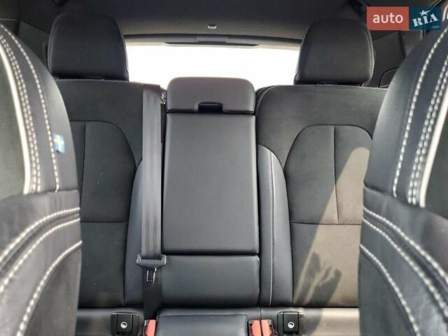 Черный Вольво XC40, объемом двигателя 1.97 л и пробегом 96 тыс. км за 9400 $, фото 9 на Automoto.ua