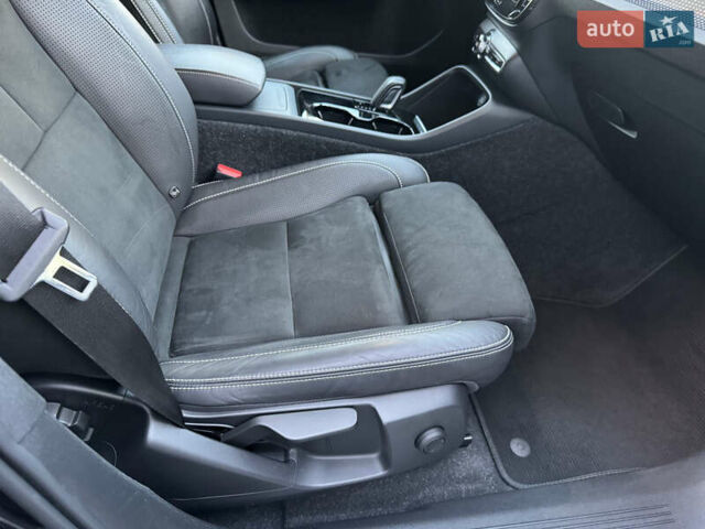 Черный Вольво XC40, объемом двигателя 0 л и пробегом 73 тыс. км за 26500 $, фото 82 на Automoto.ua