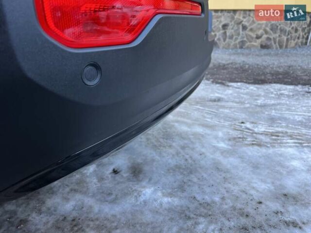 Черный Вольво XC40, объемом двигателя 0 л и пробегом 99 тыс. км за 25950 $, фото 27 на Automoto.ua