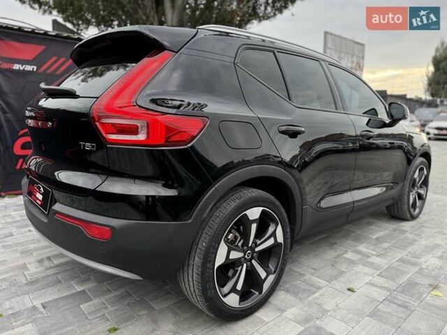 Черный Вольво XC40, объемом двигателя 1.97 л и пробегом 44 тыс. км за 25900 $, фото 12 на Automoto.ua
