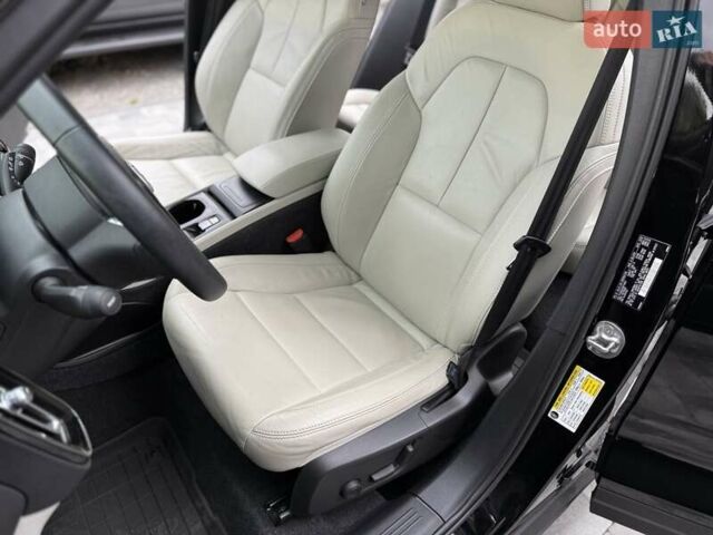 Черный Вольво XC40, объемом двигателя 1.97 л и пробегом 44 тыс. км за 25900 $, фото 13 на Automoto.ua
