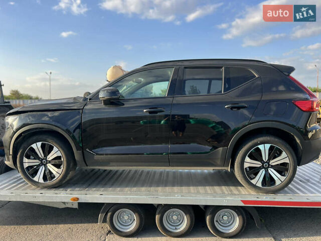 Чорний Вольво XC40, об'ємом двигуна 0 л та пробігом 58 тис. км за 18700 $, фото 6 на Automoto.ua
