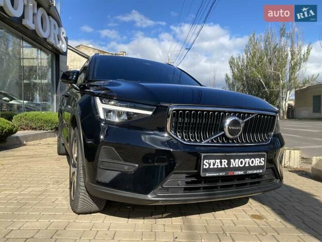Вольво XC40 2022 в Одессе на Automoto.ua Черный Вольво XC40, объемом двигателя 1.97 л и пробегом 18 тыс. км за 34900 $, фото 3 на Automoto.ua