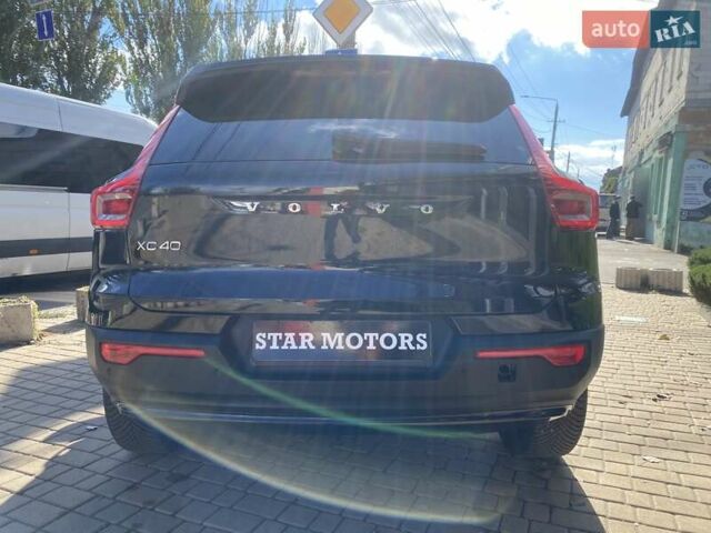 Вольво XC40 2022 в Одессе на Automoto.ua Черный Вольво XC40, объемом двигателя 1.97 л и пробегом 18 тыс. км за 34900 $, фото 10 на Automoto.ua