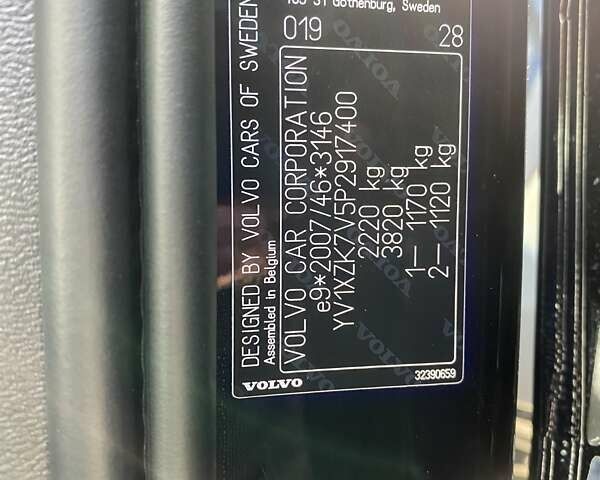 Вольво XC40 2022 в Одессе на Automoto.ua Черный Вольво XC40, объемом двигателя 1.97 л и пробегом 18 тыс. км за 34900 $, фото 37 на Automoto.ua
