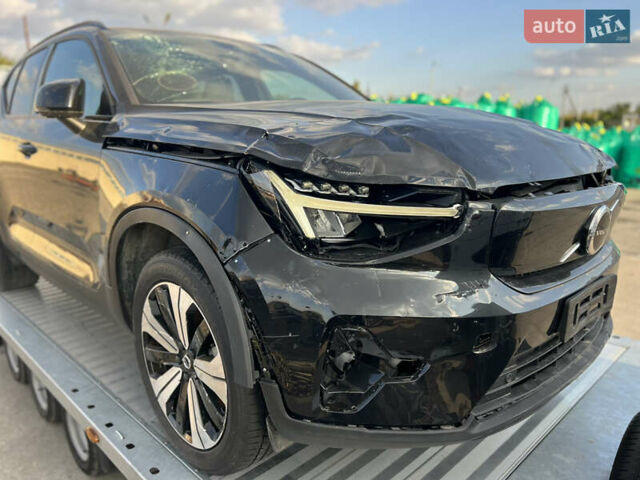 Чорний Вольво XC40, об'ємом двигуна 0 л та пробігом 58 тис. км за 18700 $, фото 4 на Automoto.ua