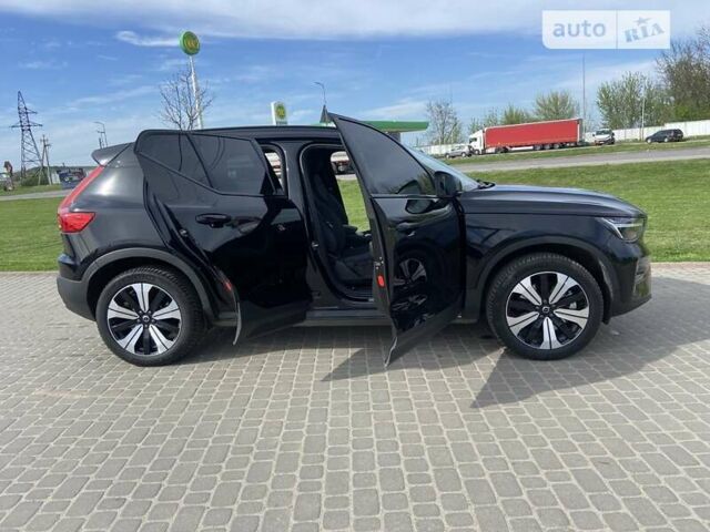 Чорний Вольво XC40, об'ємом двигуна 0 л та пробігом 17 тис. км за 38999 $, фото 8 на Automoto.ua