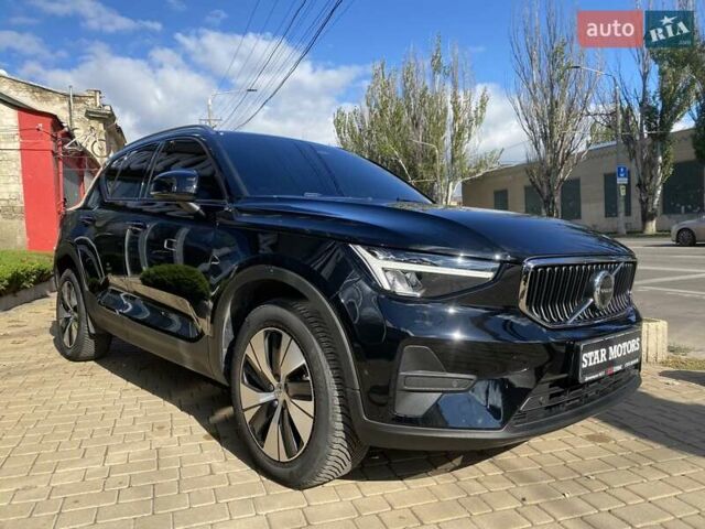 Вольво XC40 2022 в Одессе на Automoto.ua Черный Вольво XC40, объемом двигателя 1.97 л и пробегом 18 тыс. км за 34900 $, фото 1 на Automoto.ua