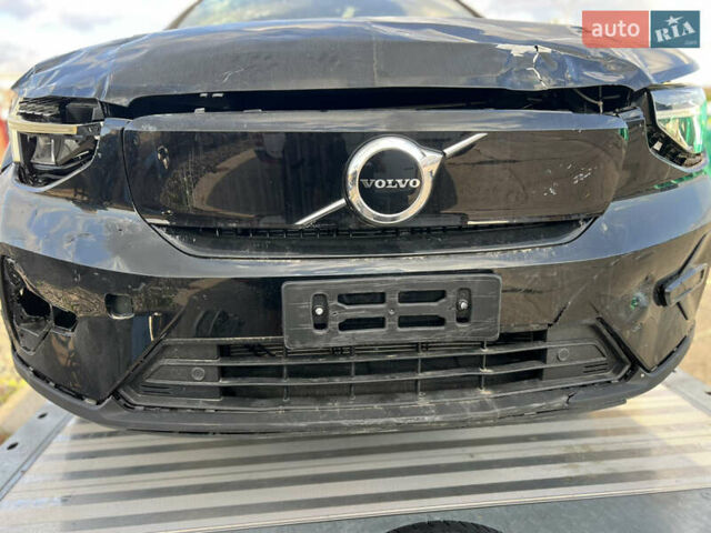Чорний Вольво XC40, об'ємом двигуна 0 л та пробігом 58 тис. км за 18700 $, фото 10 на Automoto.ua