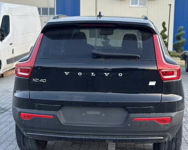 Чорний Вольво XC40, об'ємом двигуна 0 л та пробігом 58 тис. км за 18700 $, фото 15 на Automoto.ua