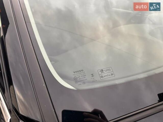 Черный Вольво XC40, объемом двигателя 1.97 л и пробегом 15 тыс. км за 27900 $, фото 21 на Automoto.ua