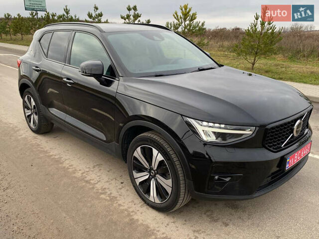 Черный Вольво XC40, объемом двигателя 1.48 л и пробегом 89 тыс. км за 35000 $, фото 5 на Automoto.ua