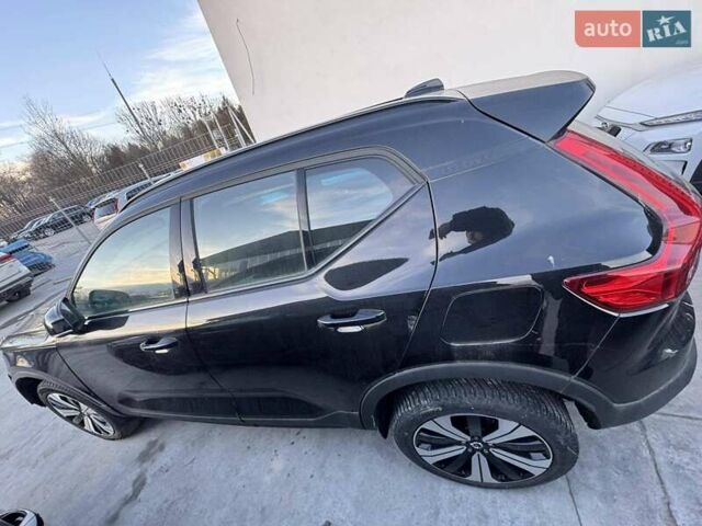 Черный Вольво XC40, объемом двигателя 0 л и пробегом 11 тыс. км за 16300 $, фото 5 на Automoto.ua