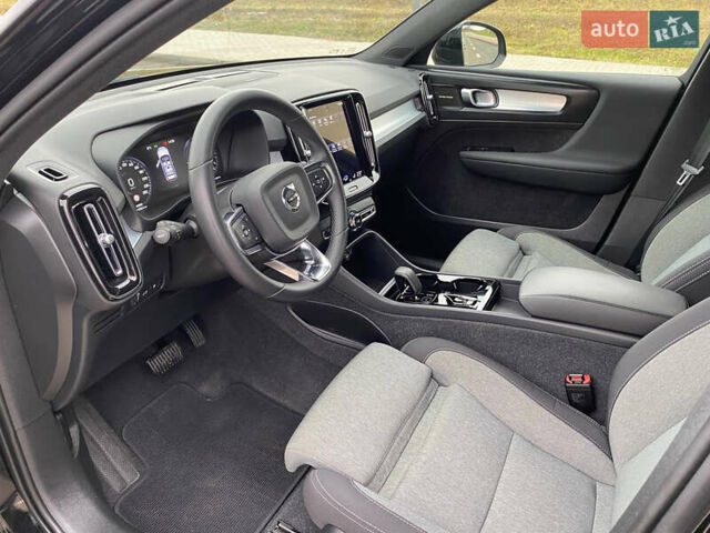 Черный Вольво XC40, объемом двигателя 1.48 л и пробегом 89 тыс. км за 35000 $, фото 21 на Automoto.ua