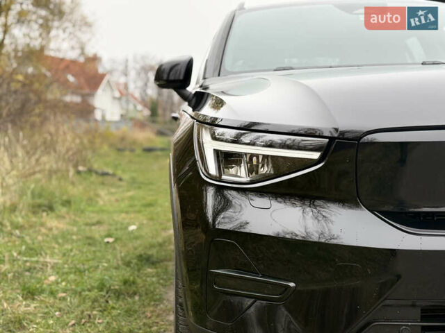 Черный Вольво XC40, объемом двигателя 0 л и пробегом 28 тыс. км за 27500 $, фото 38 на Automoto.ua