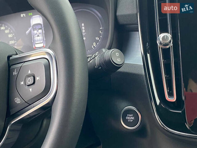 Черный Вольво XC40, объемом двигателя 1.48 л и пробегом 89 тыс. км за 35000 $, фото 20 на Automoto.ua