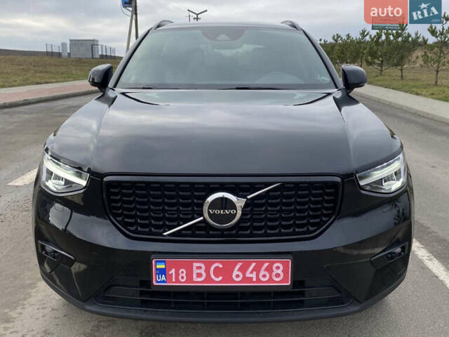 Черный Вольво XC40, объемом двигателя 1.48 л и пробегом 89 тыс. км за 35000 $, фото 6 на Automoto.ua