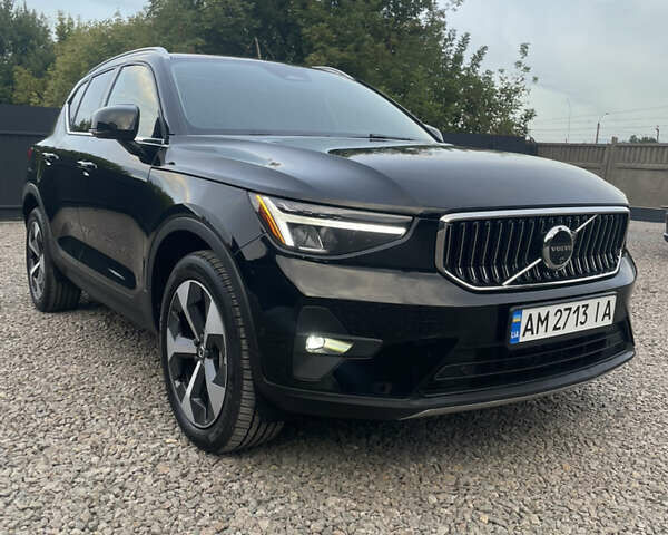 Черный Вольво XC40, объемом двигателя 2 л и пробегом 13 тыс. км за 39000 $, фото 21 на Automoto.ua