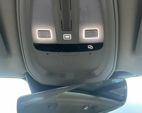 Черный Вольво XC40, объемом двигателя 2 л и пробегом 13 тыс. км за 39000 $, фото 75 на Automoto.ua
