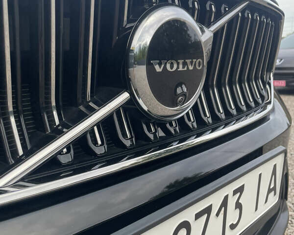 Черный Вольво XC40, объемом двигателя 2 л и пробегом 13 тыс. км за 39000 $, фото 26 на Automoto.ua