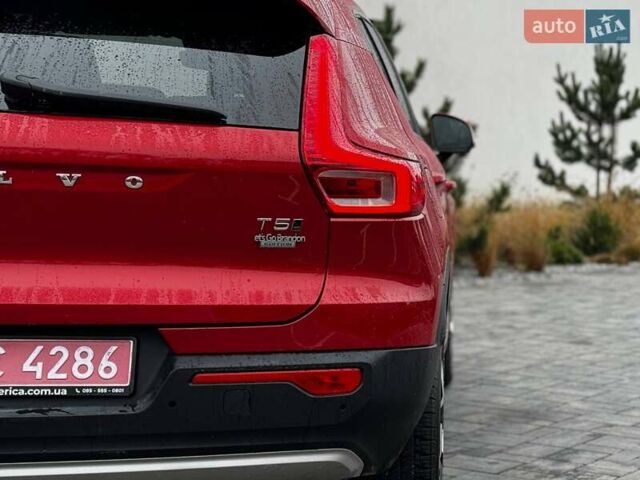 Красный Вольво XC40, объемом двигателя 2 л и пробегом 158 тыс. км за 20600 $, фото 7 на Automoto.ua