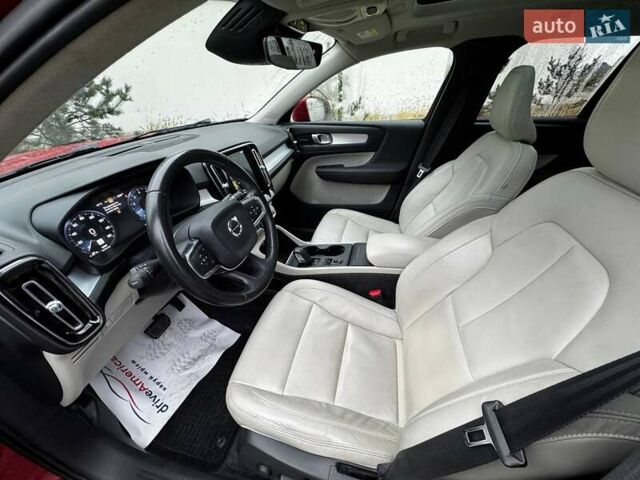Красный Вольво XC40, объемом двигателя 2 л и пробегом 158 тыс. км за 20600 $, фото 10 на Automoto.ua