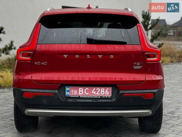 Красный Вольво XC40, объемом двигателя 2 л и пробегом 158 тыс. км за 20600 $, фото 5 на Automoto.ua